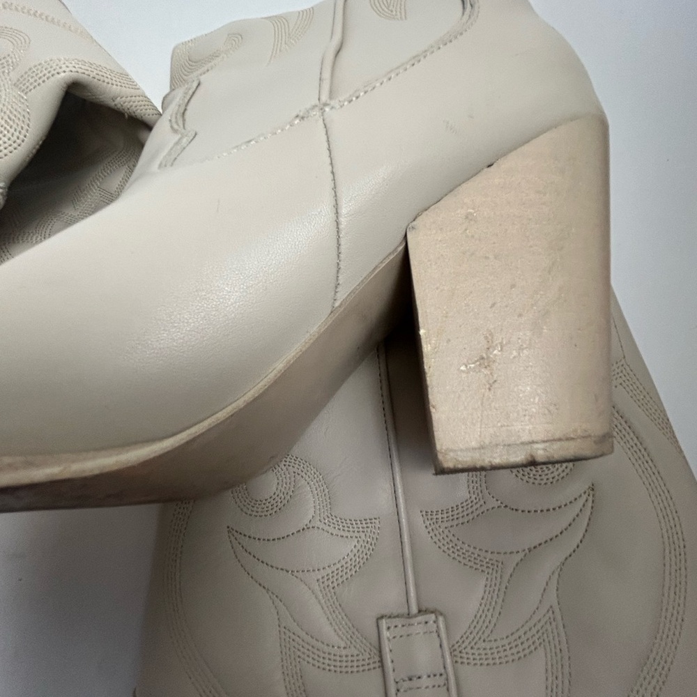 Steve Madden Cream Heeled Boots - Picture 4 of 6